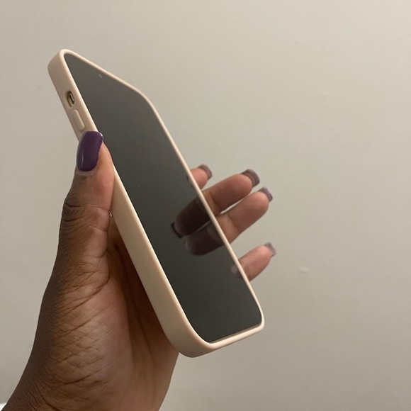 iPhone 13 Pro Max beige silicone case - Picture 2 of 4